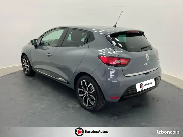 Renault Clio 2018 photo 3