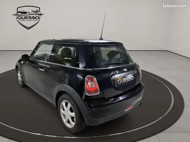 Mini One 2009 photo 4