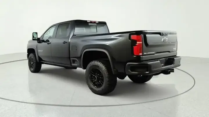 Chevrolet Silverado 2500 2026 photo 4