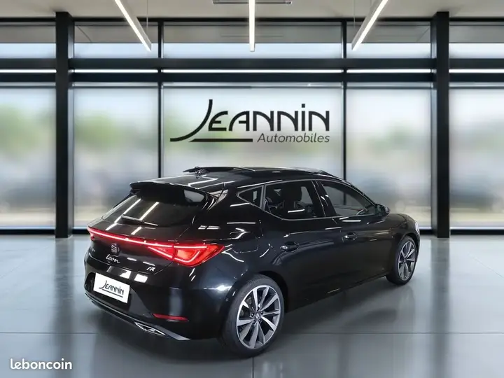 Seat Leon 2023 photo 5