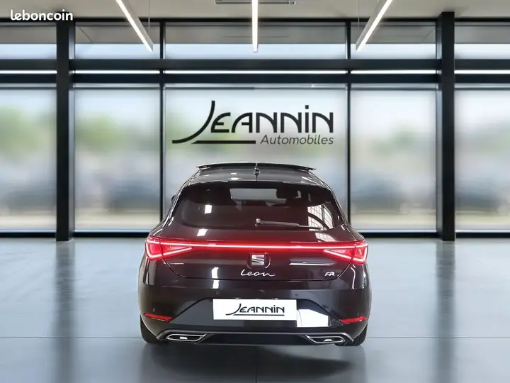 Seat Leon 2023 photo 4