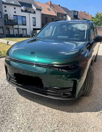 Leapmotor C10