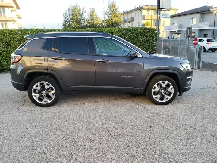 Jeep Compass 2018 photo 4