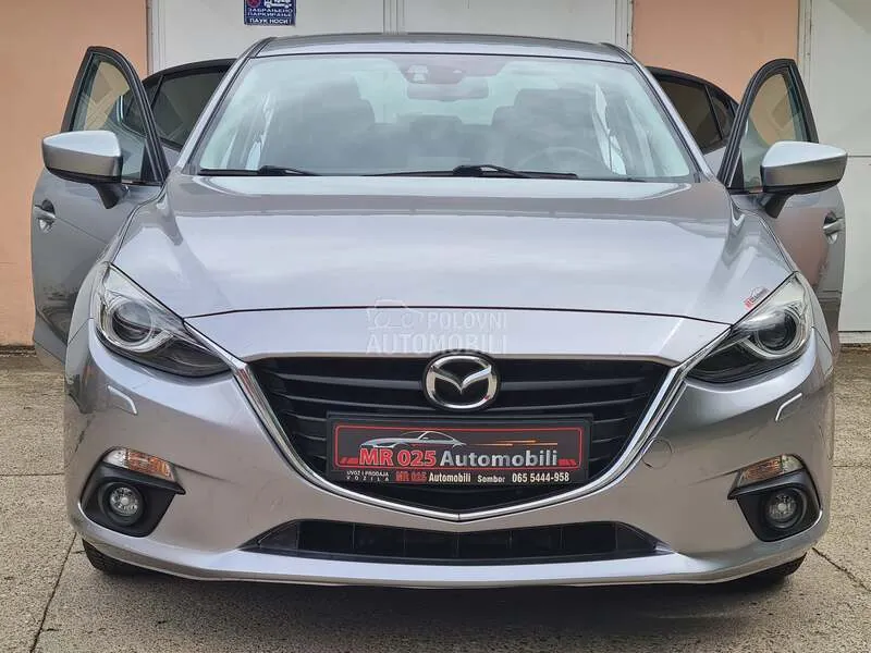 Mazda 3 2014 photo 3