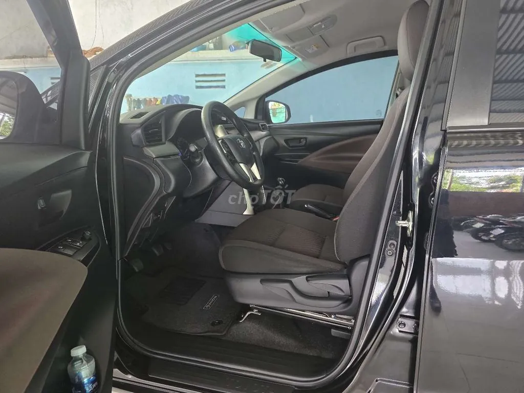 Toyota Innova 2021 photo 3