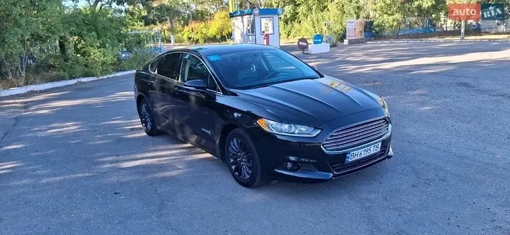 Ford Fusion 2014 photo 2