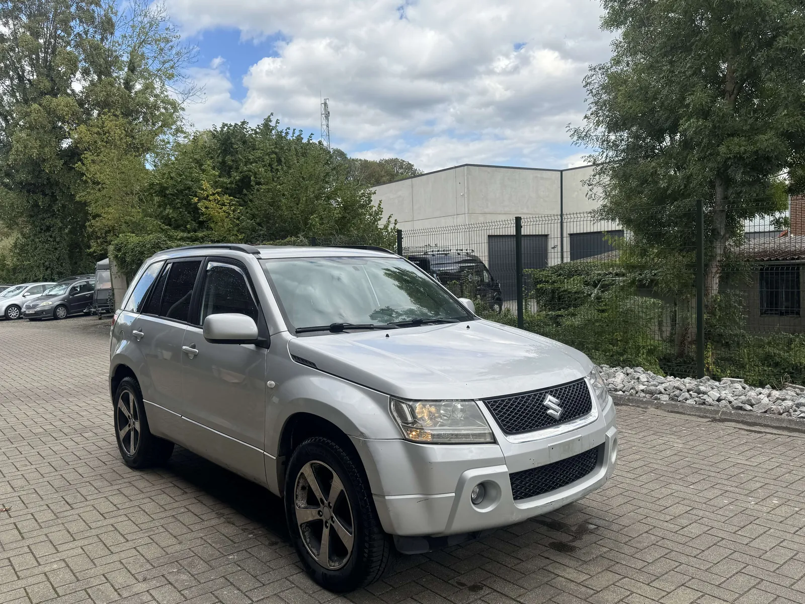 Suzuki Grand Vitara 2006 photo 2