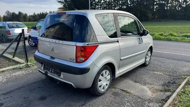 Peugeot 1007 2005 photo 3