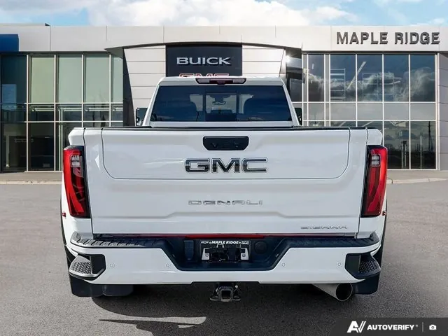 GMC Sierra 3500Hd 2024 photo 4