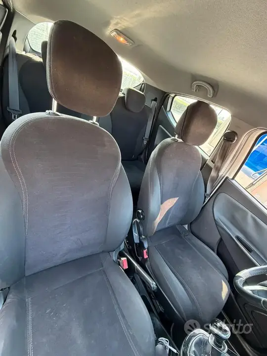Lancia Ypsilon 2014 photo 5