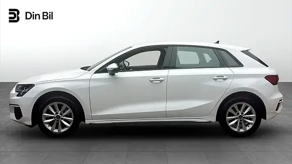 Audi A3 2024 photo 2