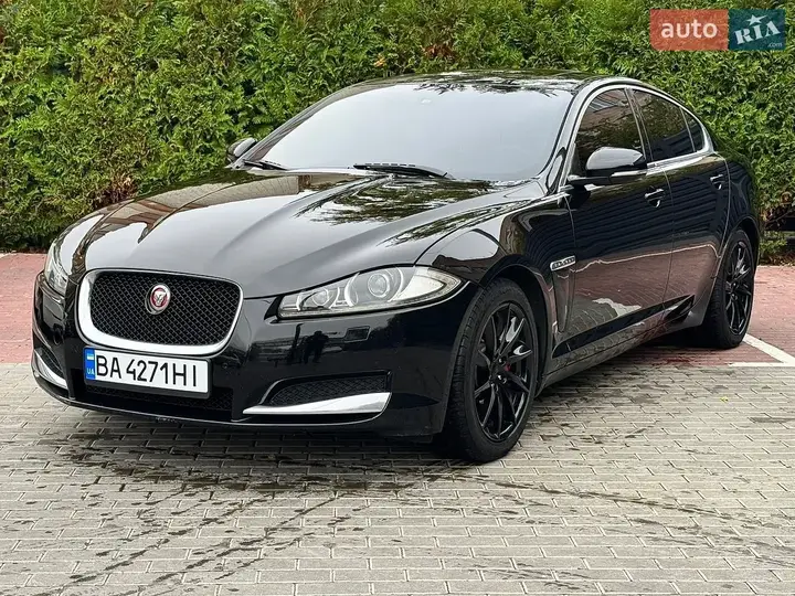 Jaguar Xf
