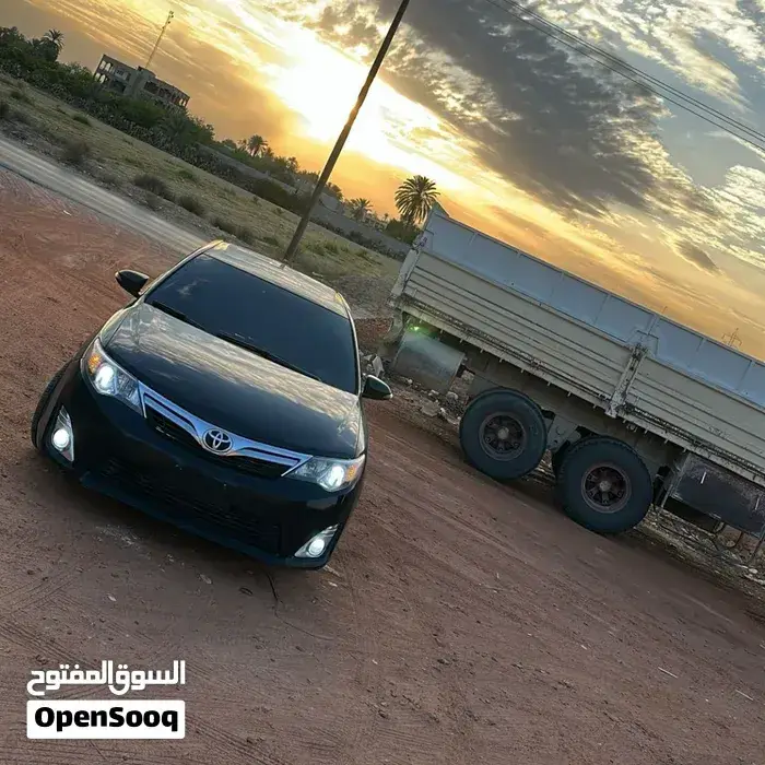 Toyota Camry 2014 photo 2