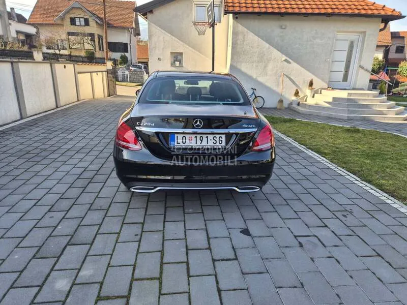 Mercedes-Benz C 220 2017 photo 5