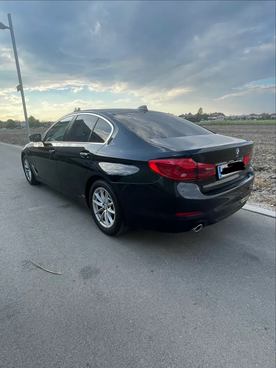 BMW 5 Series 2017 photo 3