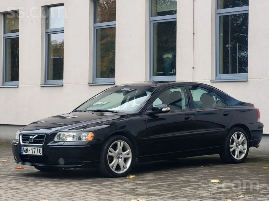 Volvo S60 2009 photo 4