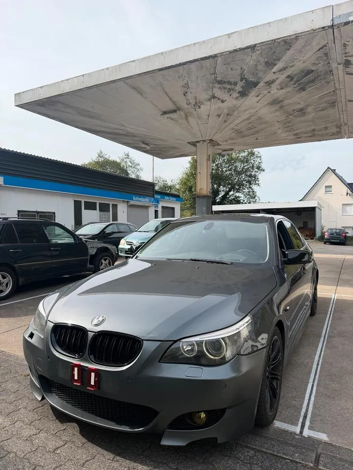 BMW E60