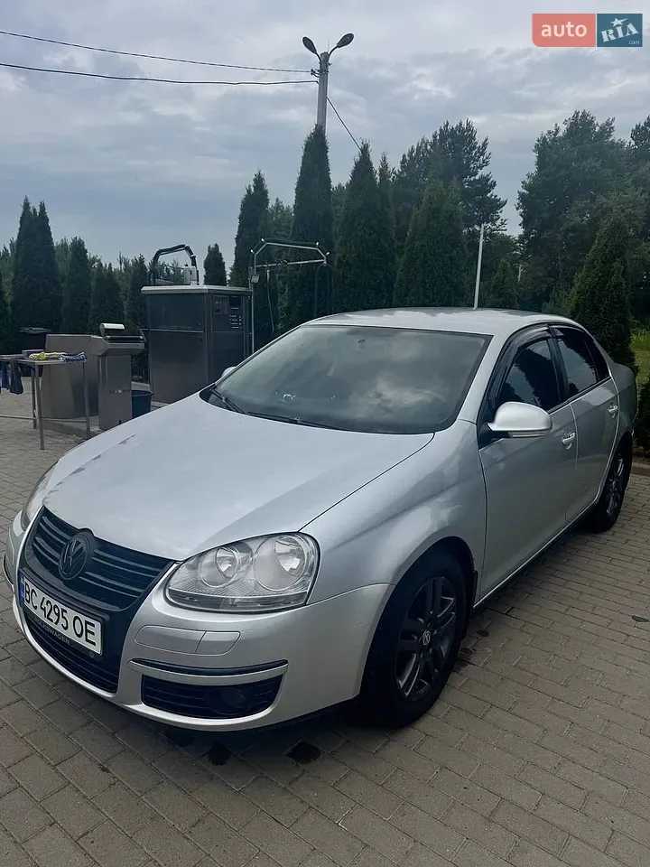 Volkswagen Jetta 2010 photo 5