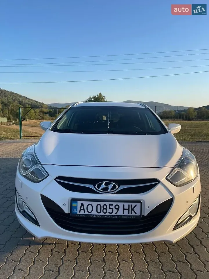Hyundai I40