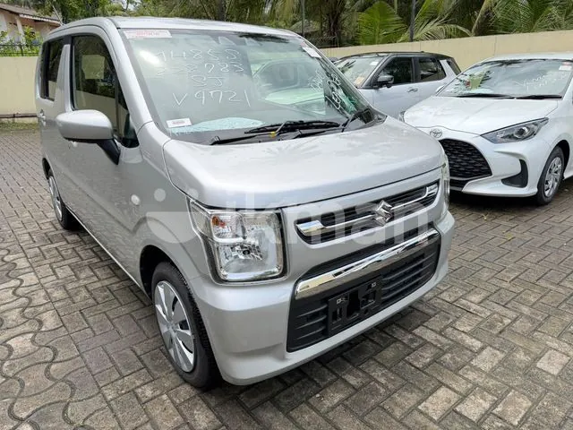 Suzuki Wagon R 2025 photo 4