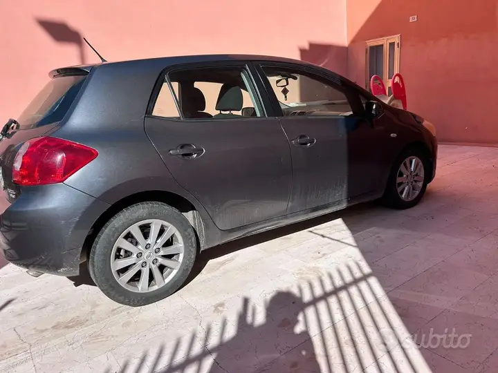 Toyota Auris 2007 photo 4