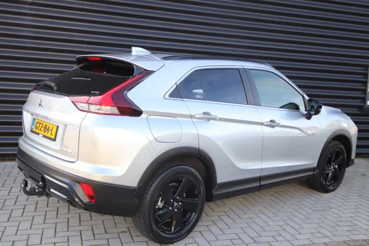 Mitsubishi Eclipse Cross 2024 photo 2