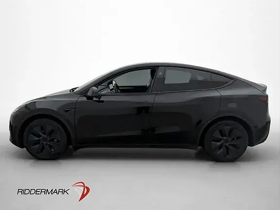 Tesla Model Y 2025 photo 5
