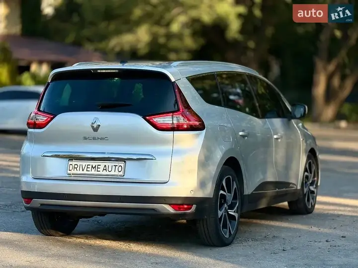 Renault Grand Scenic 2017 photo 4