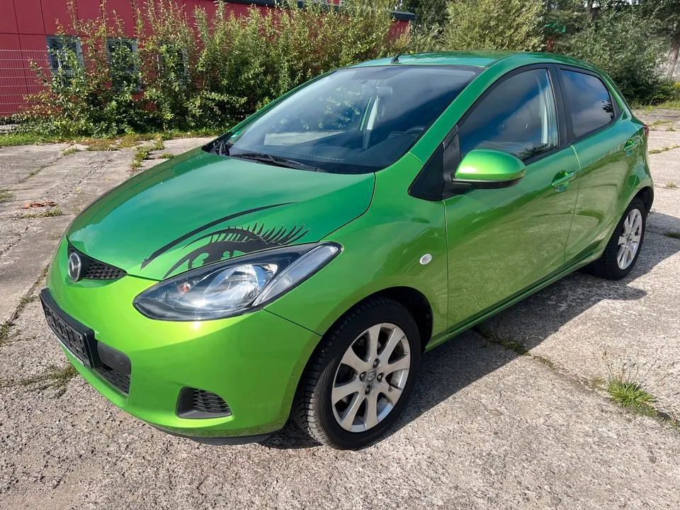 Mazda 2