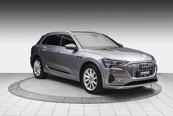 Audi E-Tron 2022 photo 2