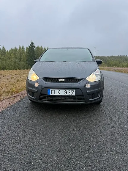 Ford S-Max 2008 photo 2