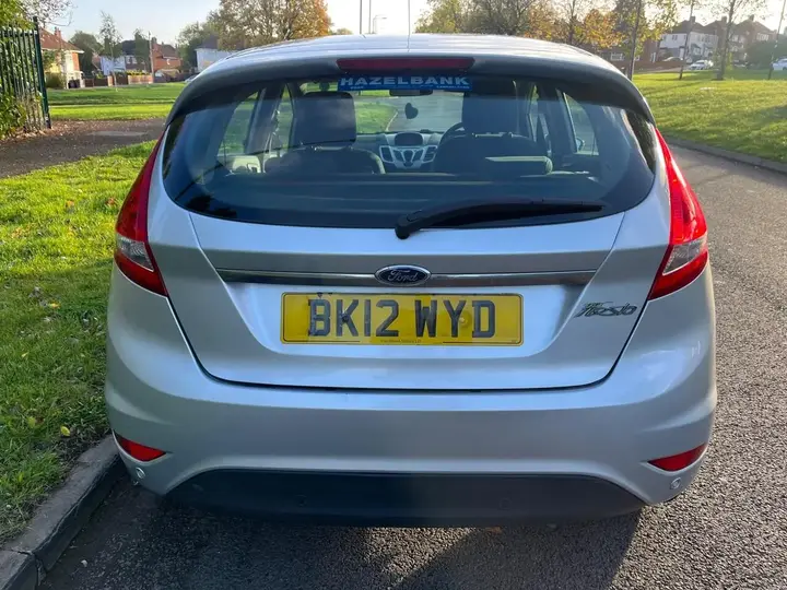Ford Fiesta 2012 photo 4