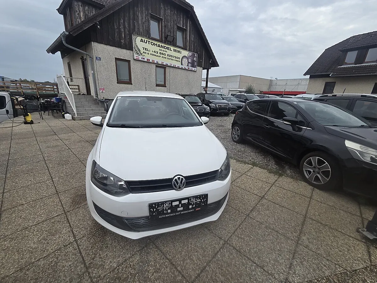 Volkswagen Polo 2010 photo 2