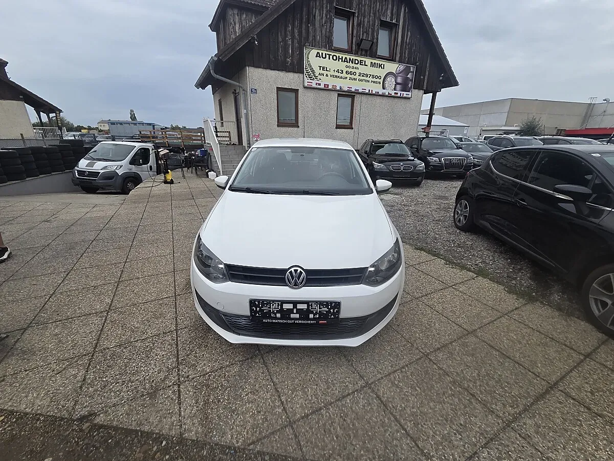 Volkswagen Polo 2010 photo 3