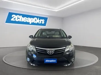 Toyota Avensis 2013 photo 3