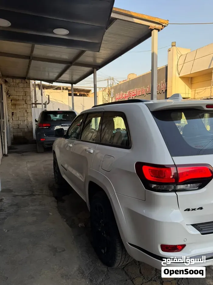 Jeep Grand Cherokee 2021 photo 4