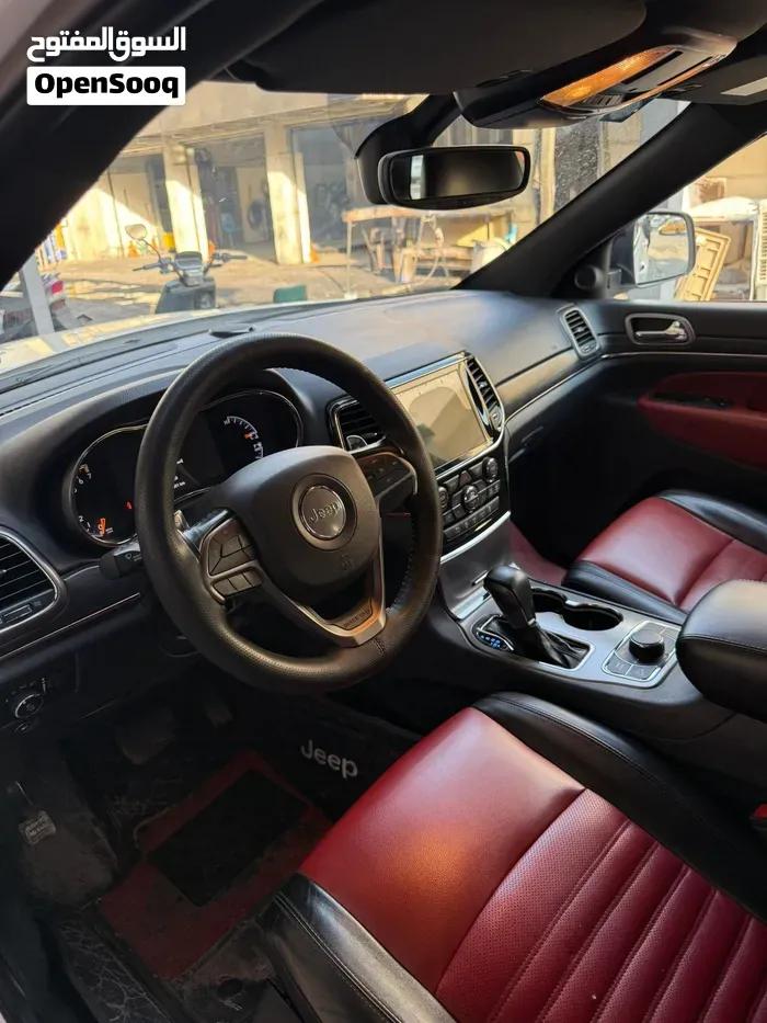 Jeep Grand Cherokee 2021 photo 3