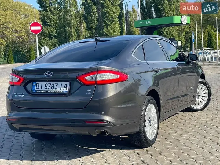 Ford Fusion 2015 photo 4