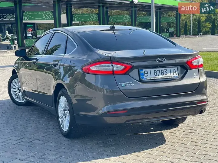 Ford Fusion 2015 photo 3