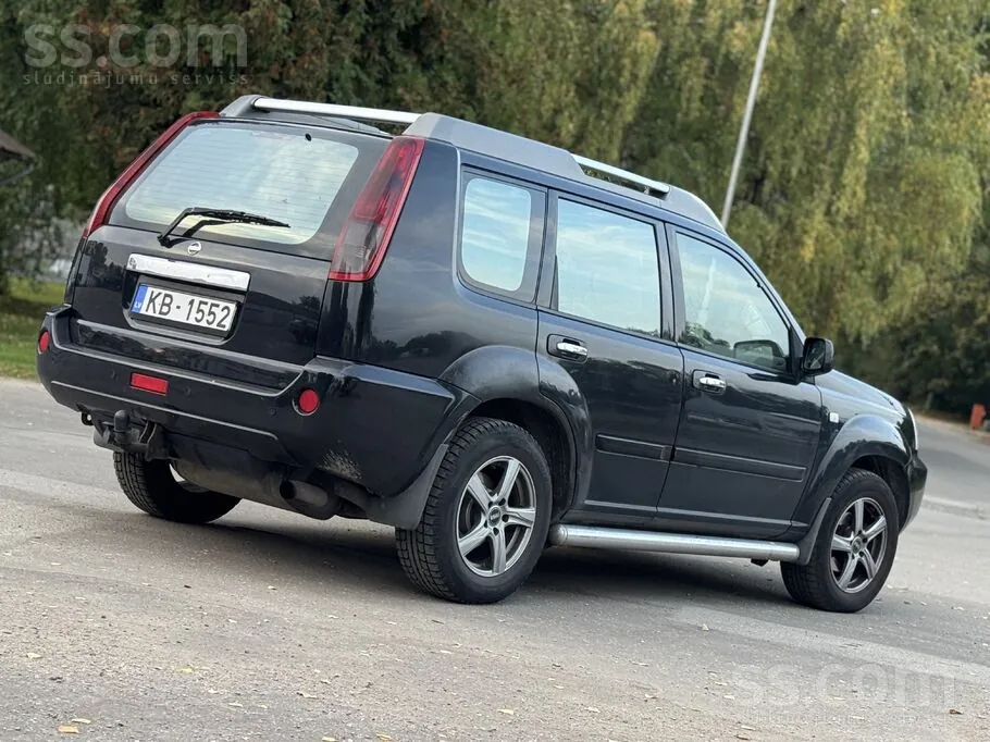Nissan X-Trail 2005 photo 4