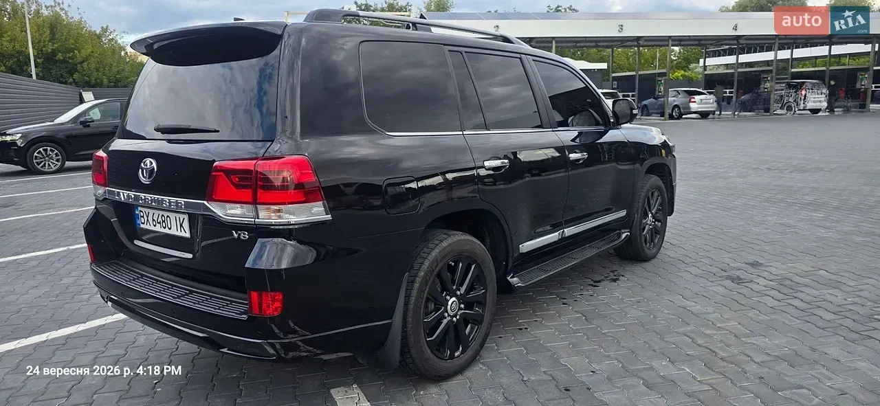 Toyota Land Cruiser 2017 photo 5