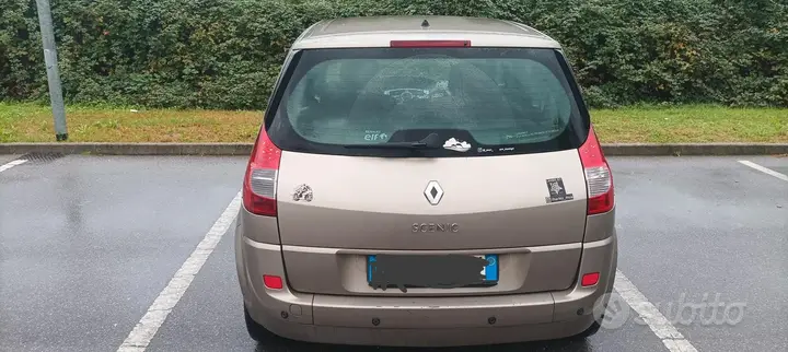 Renault Scenic 2009 photo 4