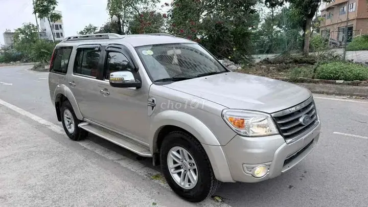 Ford Everest 2009 photo 2