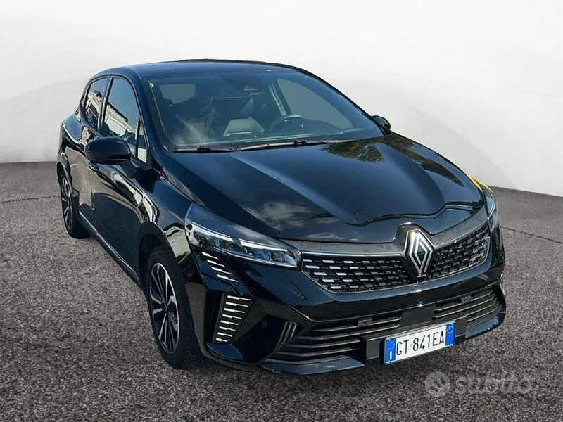 Renault Clio 2024 photo 2