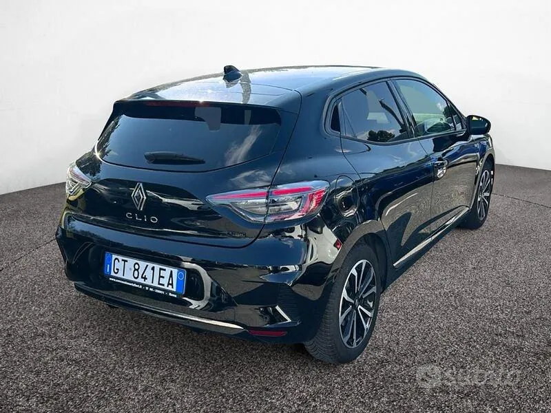 Renault Clio 2024 photo 3