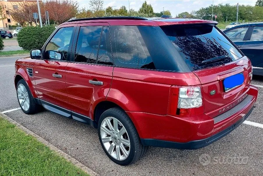 Land Rover Range Rover Sport 2010 photo 3