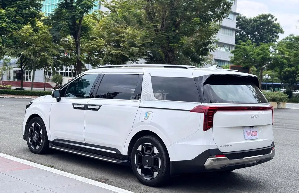Kia Carnival 2024 photo 4