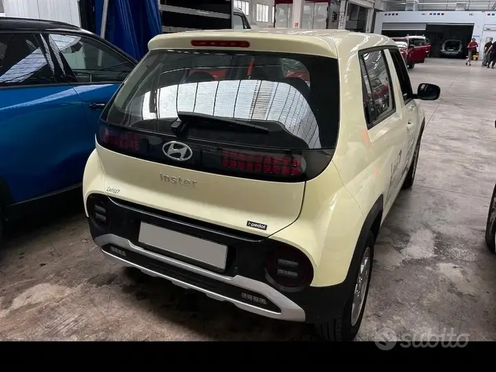 Hyundai Inster 2025 photo 4