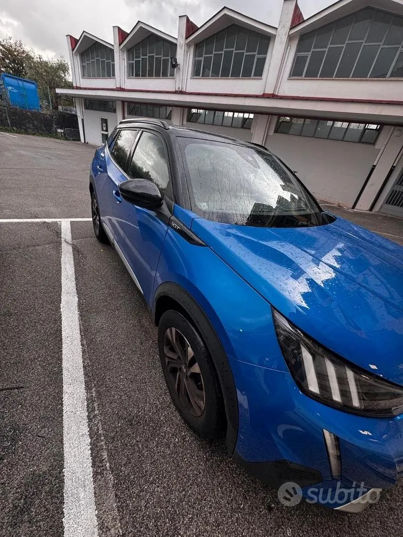 Peugeot 2008 2023 photo 2