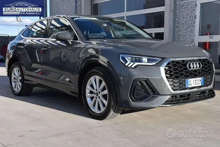 Audi Q3 2022 photo 3